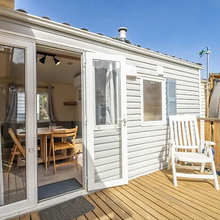 Chez Claude Holiday home *